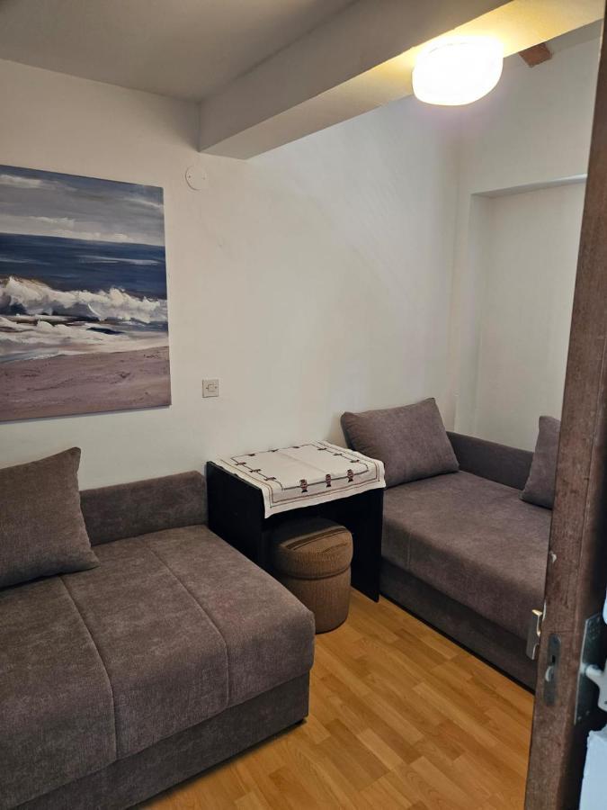 Apartments With Swimming Pool 9X4M Selce Esterno foto