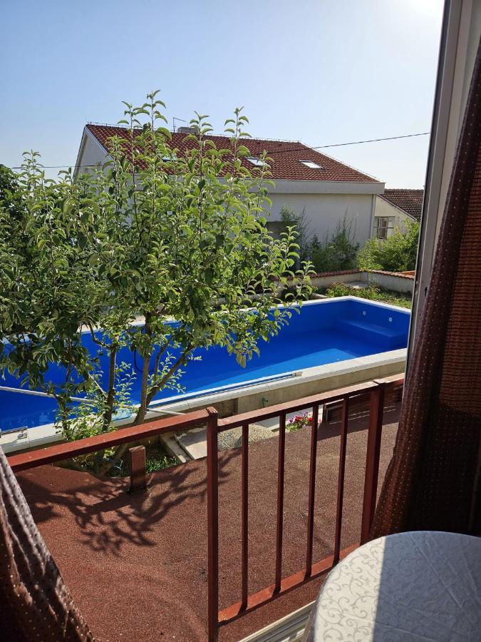 Apartments With Swimming Pool 9X4M Selce Esterno foto